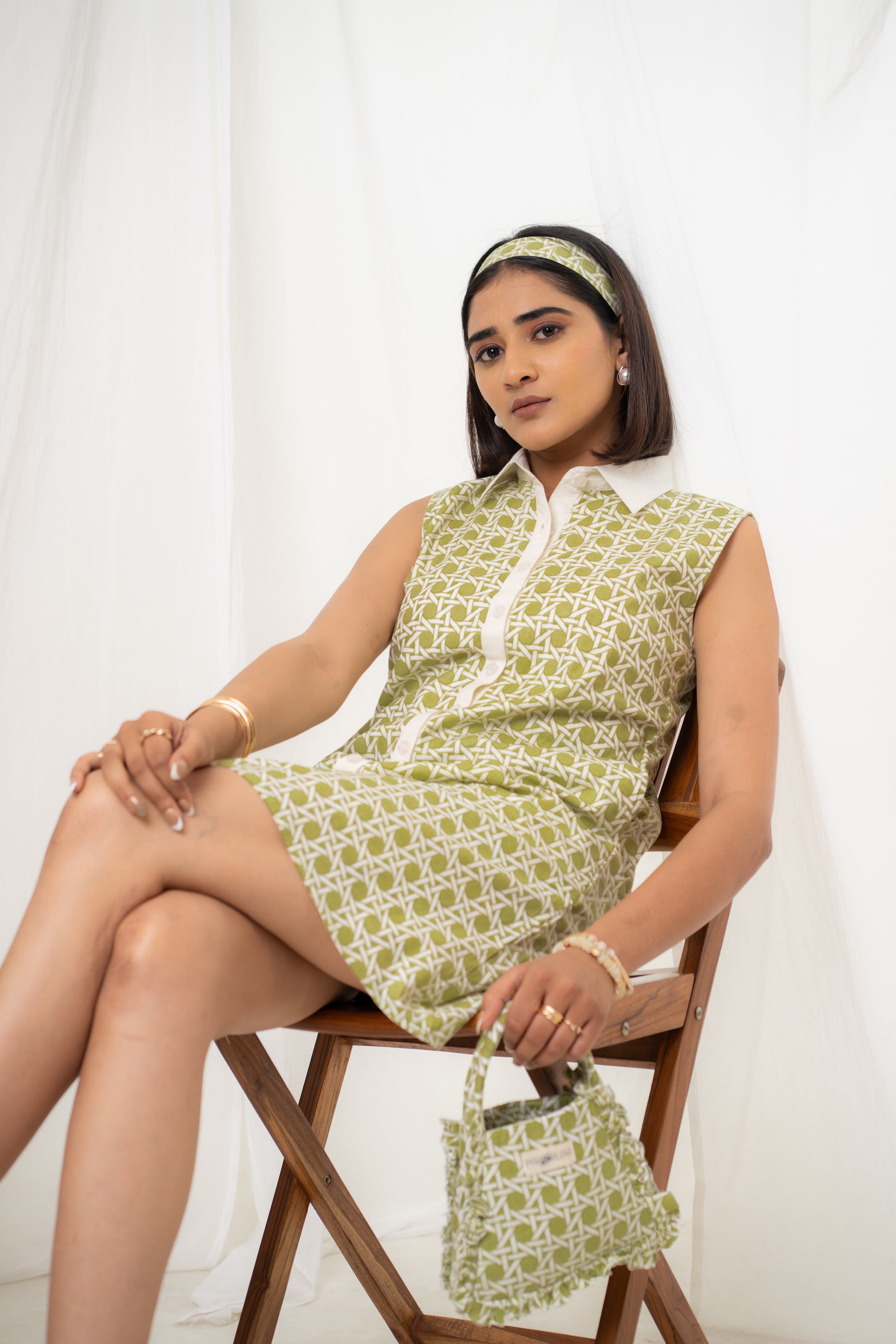 Eucalyptus Kiss (Pastel Green Dress)