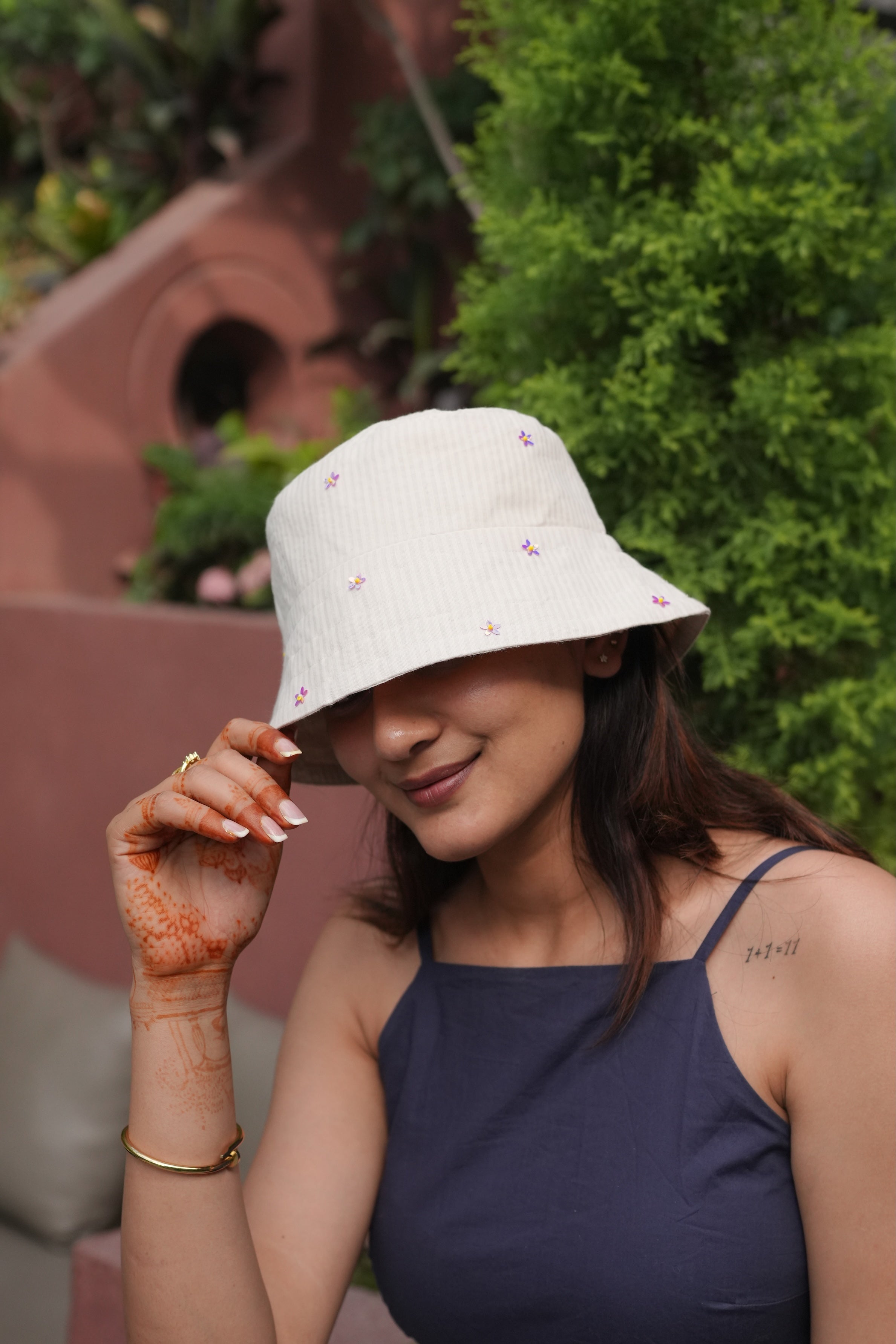 Dreamy Beads - Handwork Bucket Hat